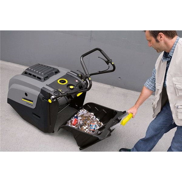Подметально-всасывающая машина Karcher KM 75/40 W G Подметально-всасывающая машина Karcher KM 75/40 W G